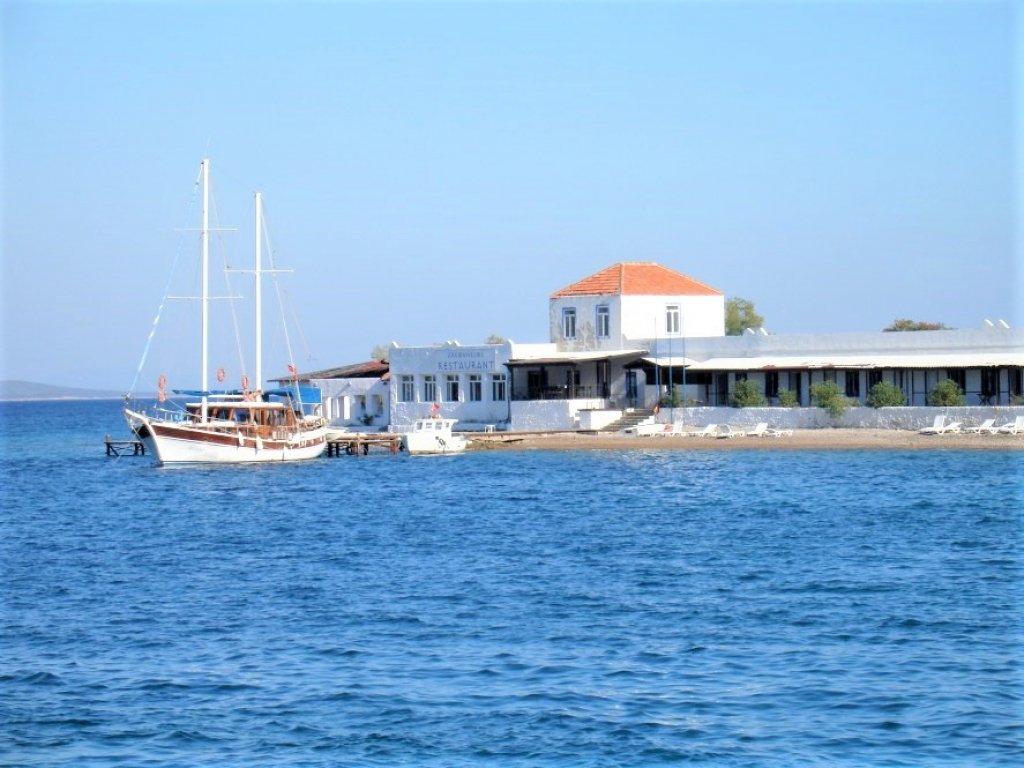 Bodrum Daily Boat Tour ( Karaada - Meteor - Orak island - Rabbit cape)