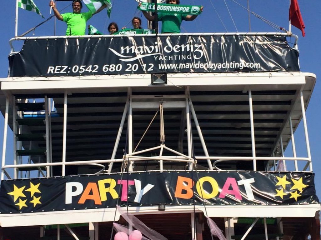Bodrum Day Party Boat (Aquarium-Camel Beach-Bağla-Celebi Island)