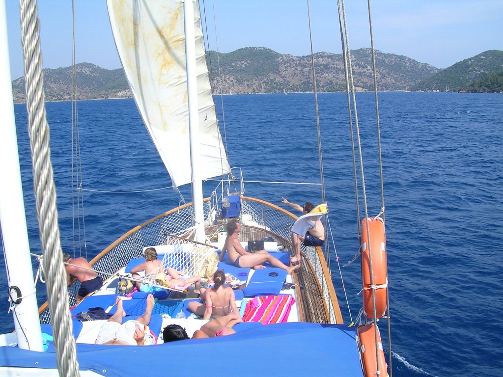 Bodrum Aquarium Bay Daily Boat Trip 