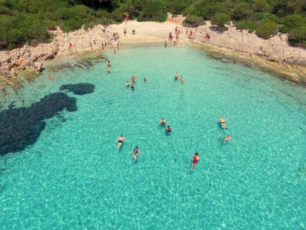 Bodrum Çıkışlı Orak Adası Günübirlik Tekne Turu ( Karaada, Meteor Çukuru, Orak Adası, Kızılburun)