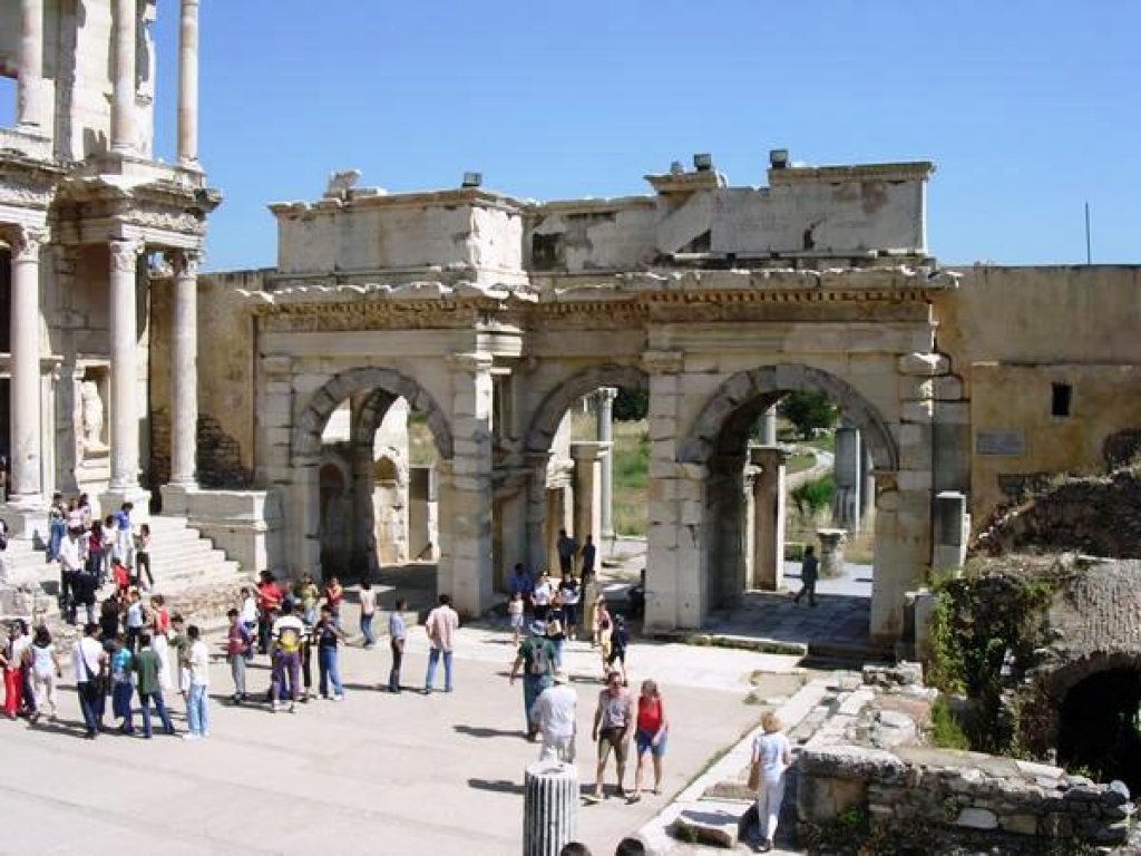 Bodrum Çıkışlı Efes Turu