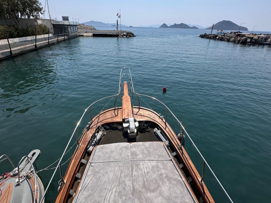 Turgutreis 8 kişi kapasiteli Özel Tekne Turu