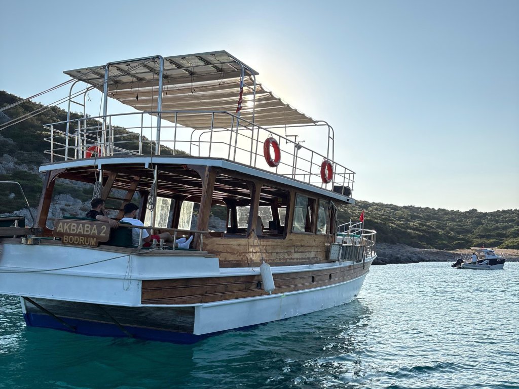 Bodrum 43 kişi kapasiteli Özel Tekne Turu