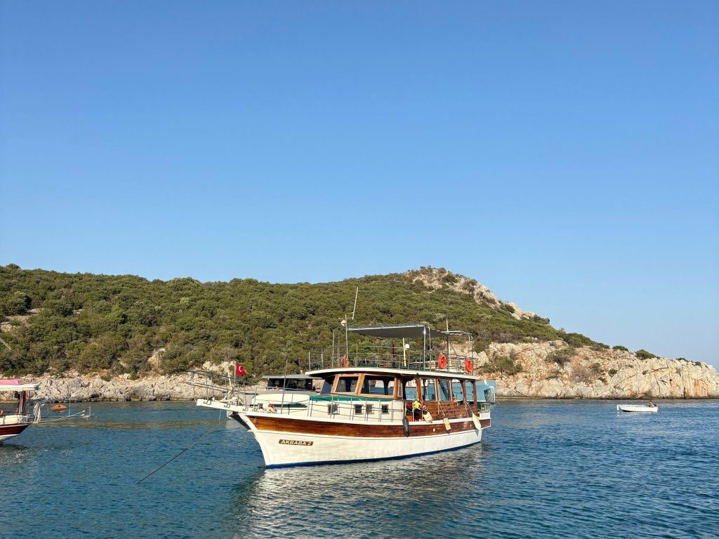 Bodrum 43 kişi kapasiteli Özel Tekne Turu