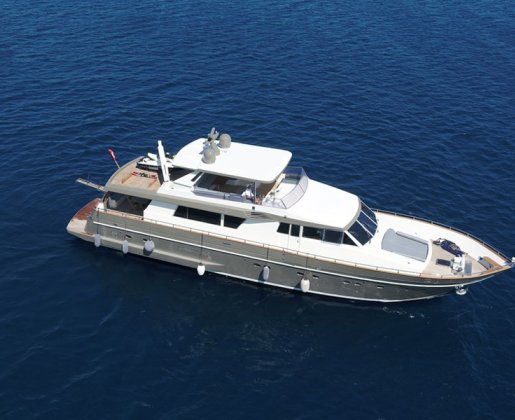 San Lorenzo SL 82 Bono Dea Motoryacht Charter 26 mt, 10 Persons