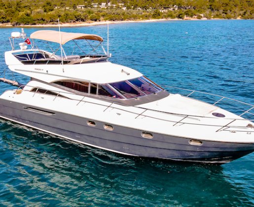 Zeus 2 Motoryacht 17 mt, 3 Cabins, 6 Persons