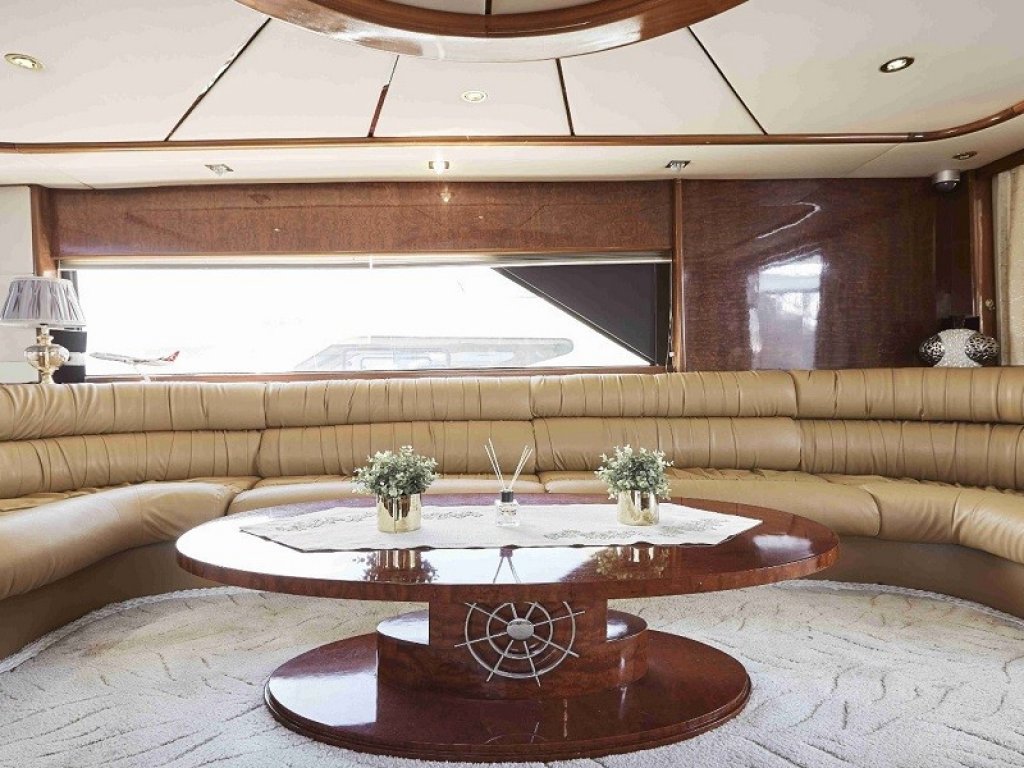 Vedo B Motor Yacht Charter 32 mt, 5 Cabins, 10 Persons