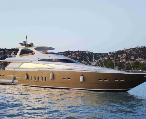 Vedo B Motor Yacht Charter 32 mt, 5 Cabins, 10 Persons