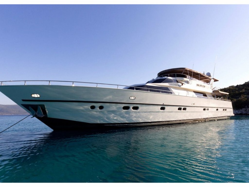 Cantieri Di Pisa Svety Sky Den Motor Yacht 27 m, 4 Cabins, 8 Persons