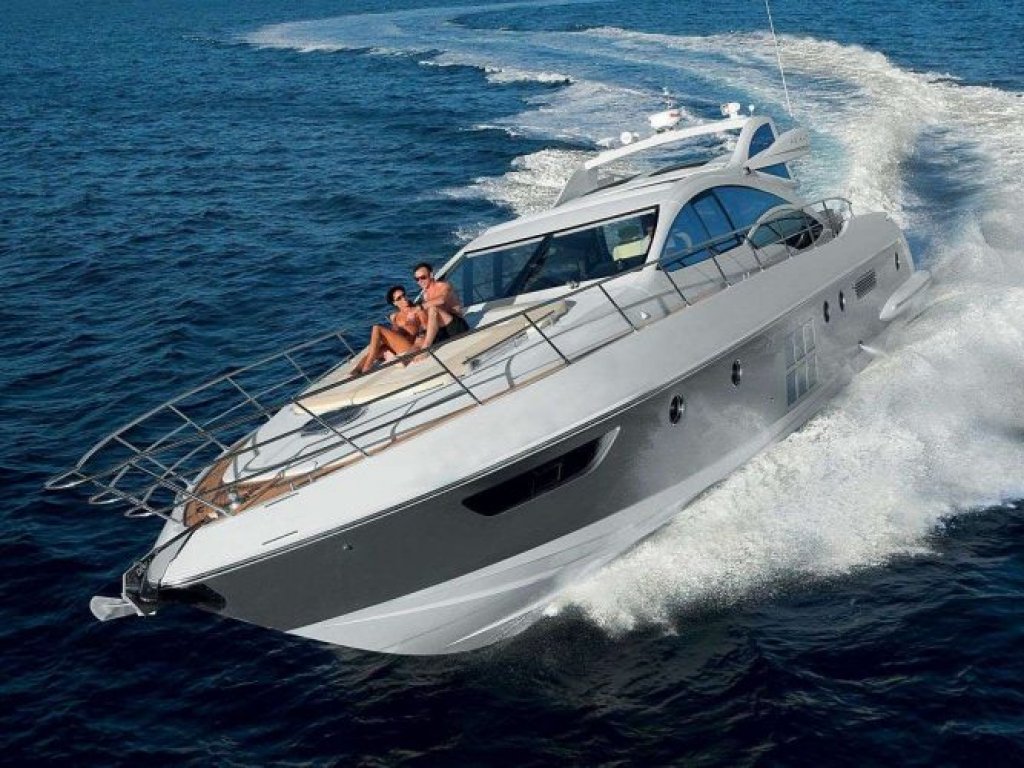 Captain Cihan Azimut Motor Yacht 19 m, 10 pax