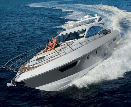 Captain Cihan Azimut Motor Yacht 19 m, 10 pax