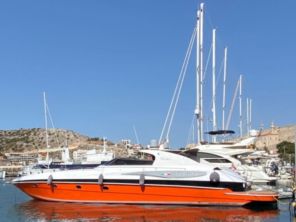 Motoryacht Mito 17 meters, 10 people