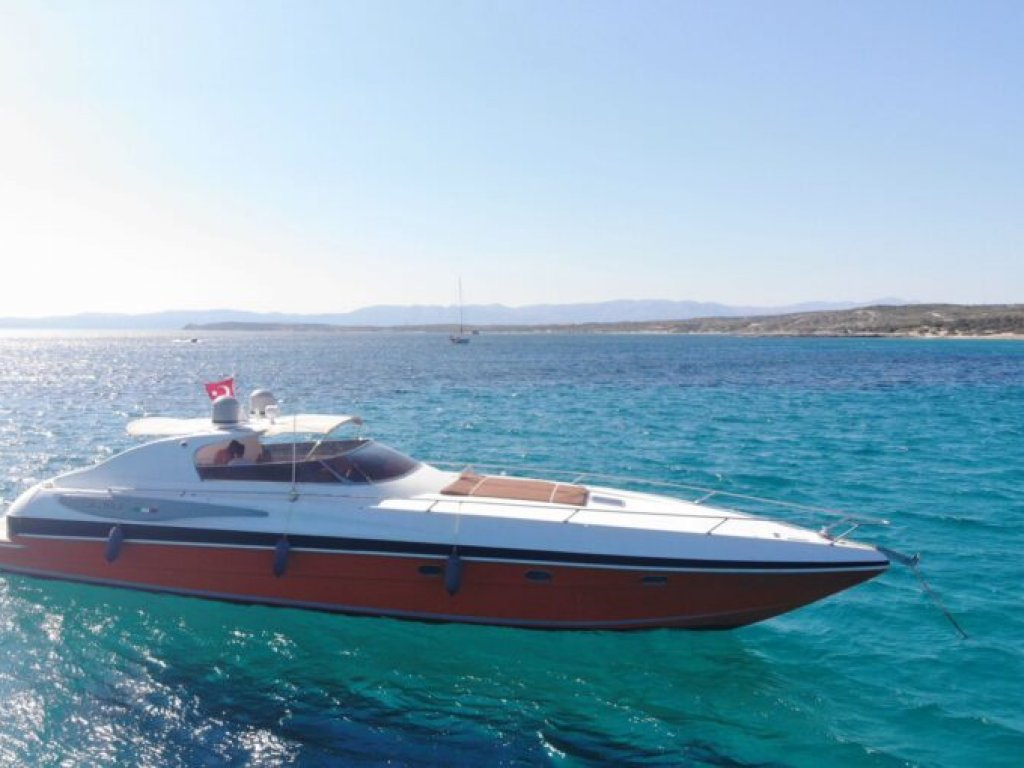 Motoryacht Mito 17 meters, 10 people