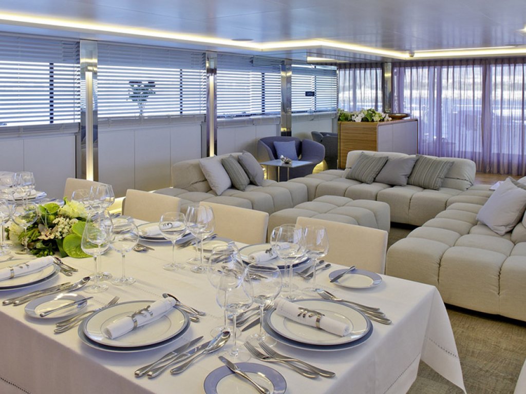 Sea Wolf Motor Yacht, 41 m,12 Persons