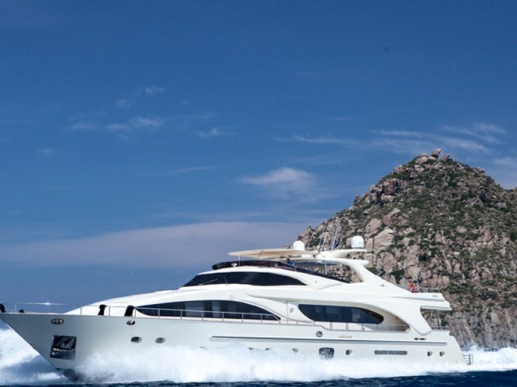 Merve Motoryacht 35 mt, 5 Cabins, 10 Persons