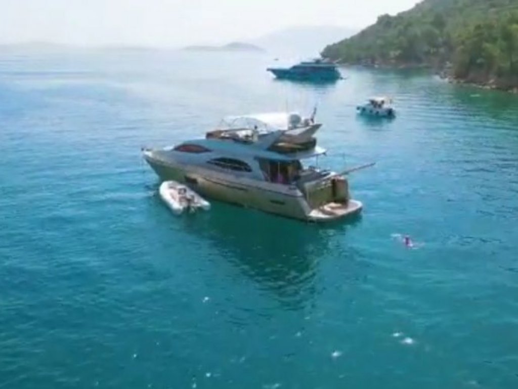 Selene Motoryacht 19 m, 6 Persons