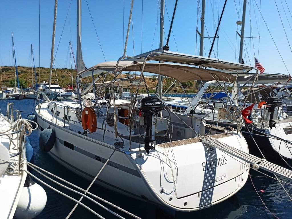 Bavaria 45 Cruiser 14 m,6 Kişi