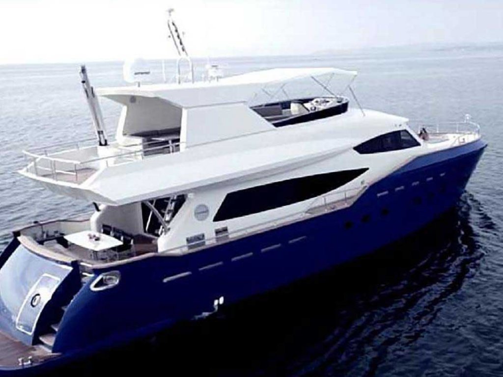 Amos Motoryacht 26 m, 8 Persons