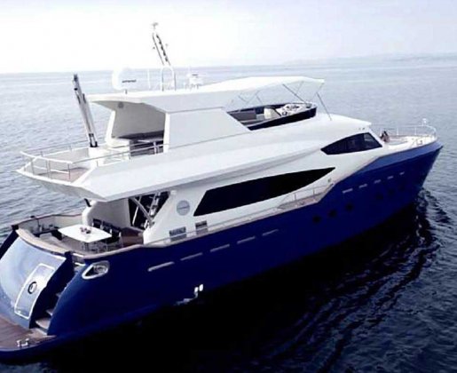 Amos Motoryacht 26 m, 8 Persons