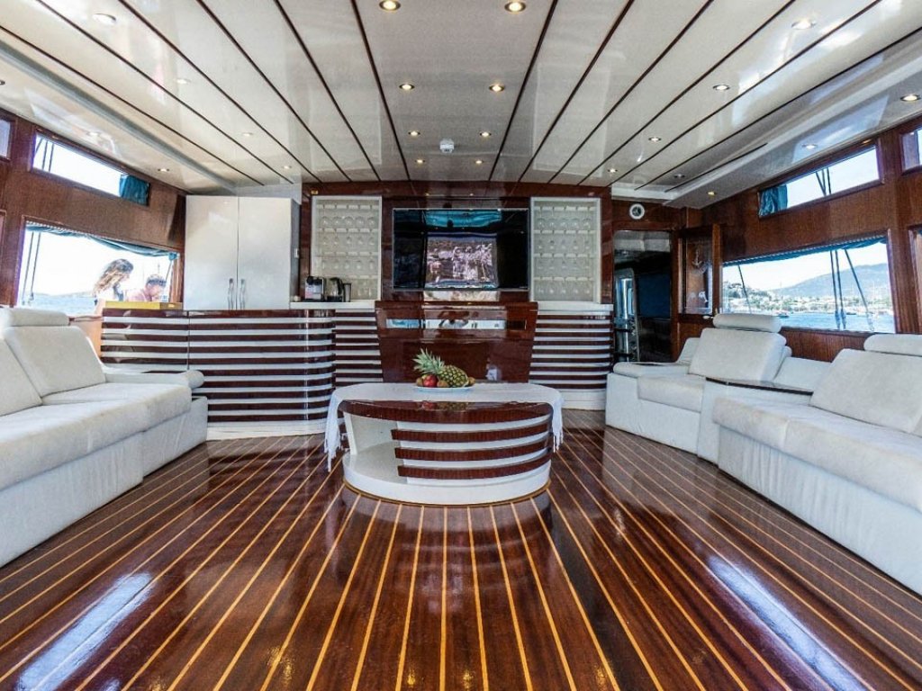 Esma Sultan Gulet 41 m,14 Kişi