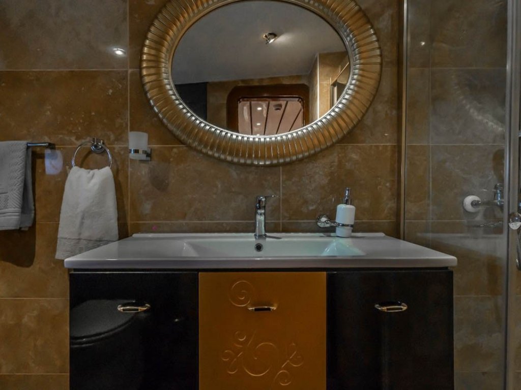 Esma Sultan Gulet 41 m,14 Kişi