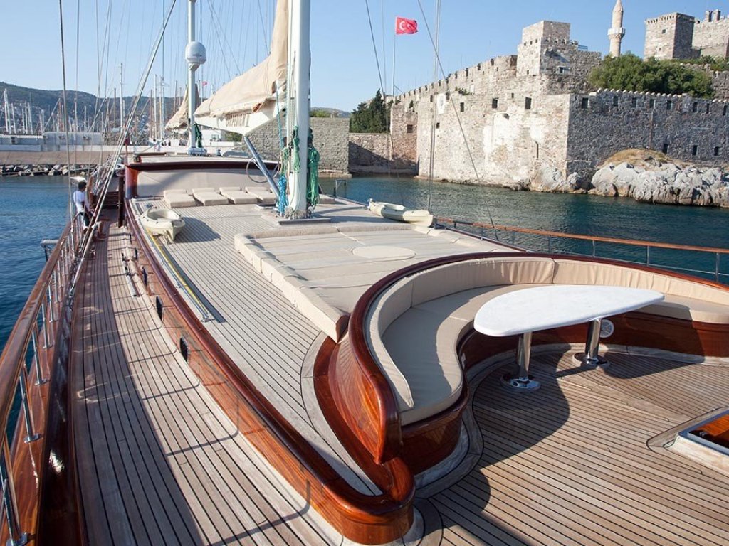 Carpe Diem Gulet 47 m,12 Kişi