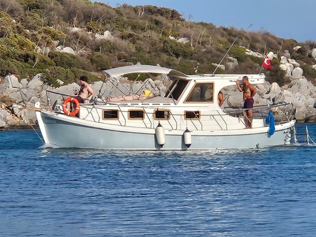 Kaptan Yıldırım 8 mt 6 Kişi 