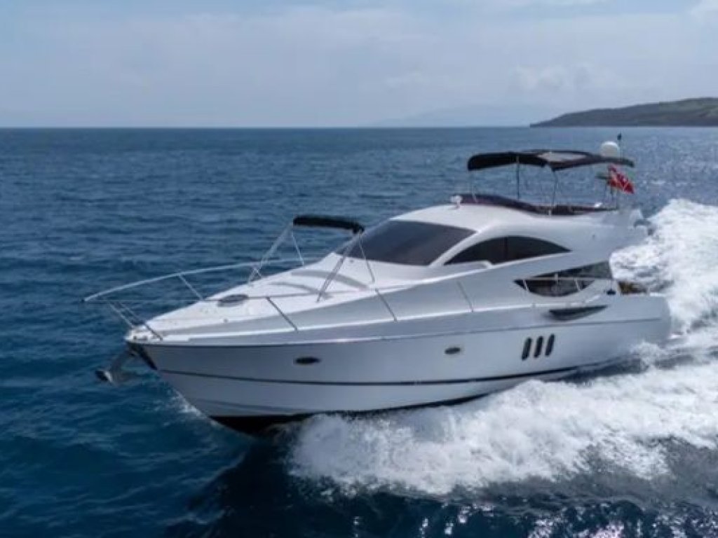 Ruzgar Motoryat Kiralama 18 mt, 3 Kabin, 8 Kişi