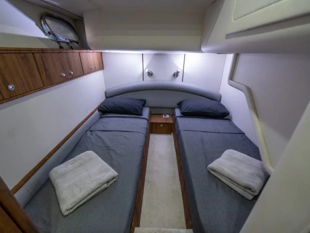 Karan Motoryat Kiralama 18 mt, 3 Kabin, 10 Kişi 