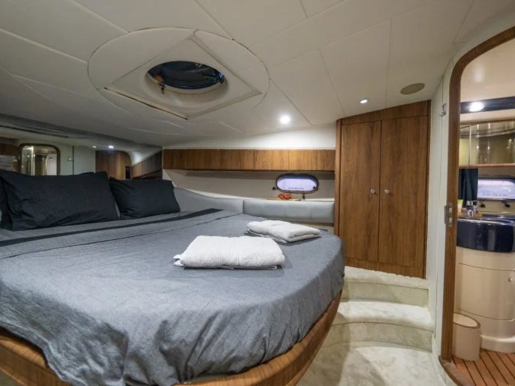 Karan Motoryat Kiralama 18 mt, 3 Kabin, 10 Kişi 