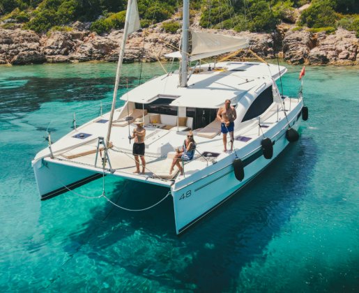 THE MONACO Bodrum 14 kişi kapasiteli Katamaran