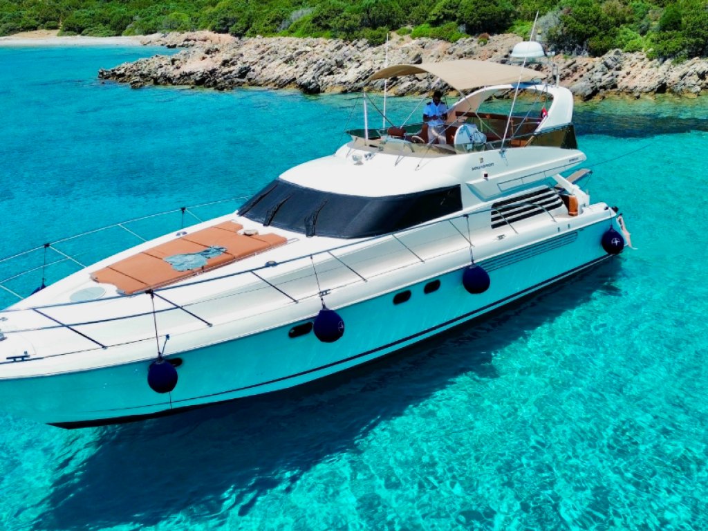 THE QUEEN Bodrum 12 kişi kapasiteli Motoryacht