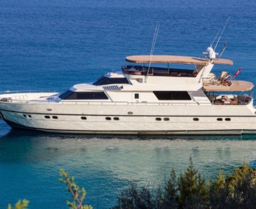 SEFO 27 mt 3 Kabin Bodrum 6 kişi kapasiteli Motoryacht